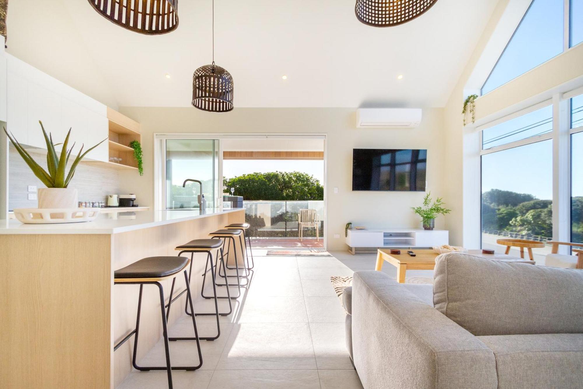 Luxury Beachside Living Elegant 3-Bedroom Haven ไครสต์เชิร์ช ภายนอก รูปภาพ